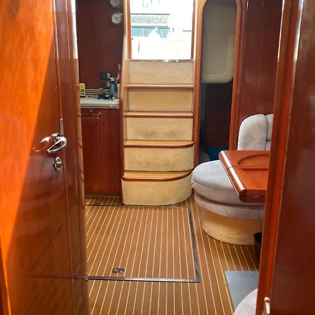 Hotel en barco Sapore Di Sale *