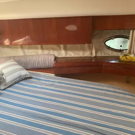 Sapore Di Sale Hotel en barco La Spezia